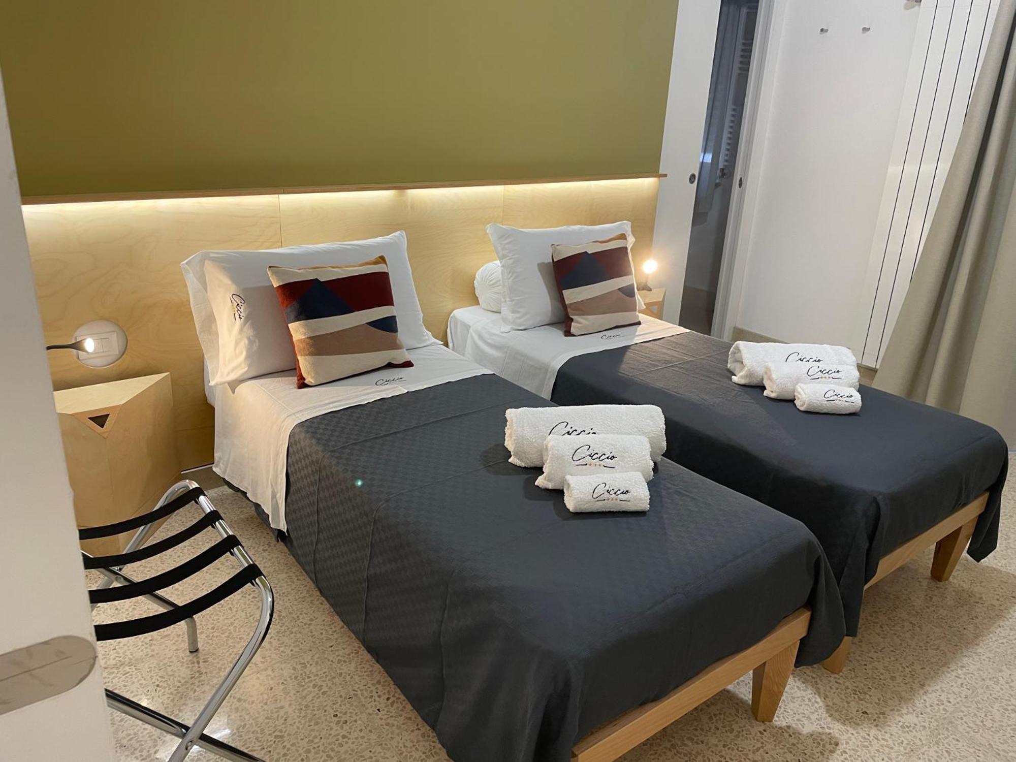 Ciccio Rooms And Breakfast - Self Check-In 팔레르모 외부 사진