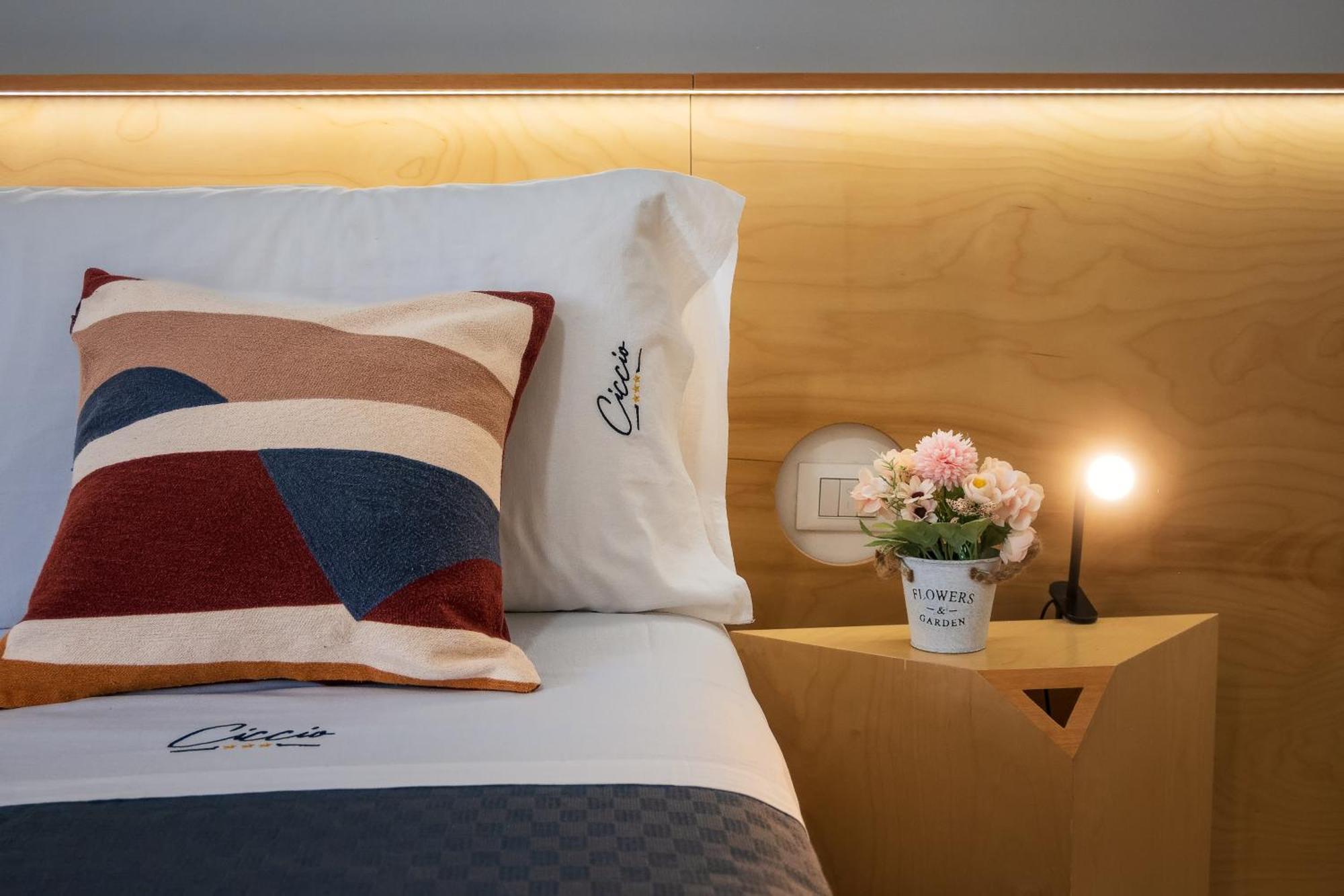Ciccio Rooms And Breakfast - Self Check-In 팔레르모 외부 사진
