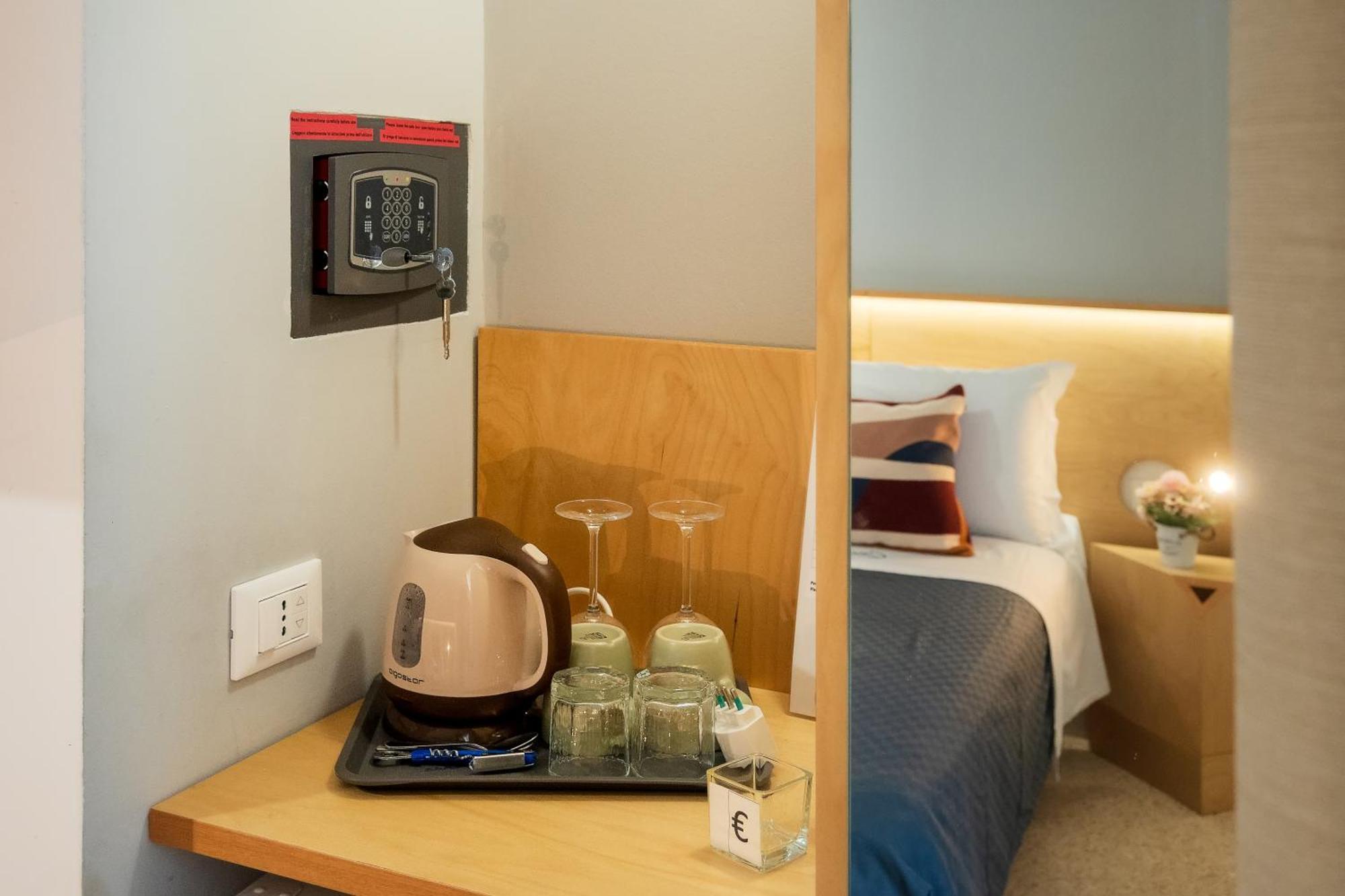 Ciccio Rooms And Breakfast - Self Check-In 팔레르모 외부 사진