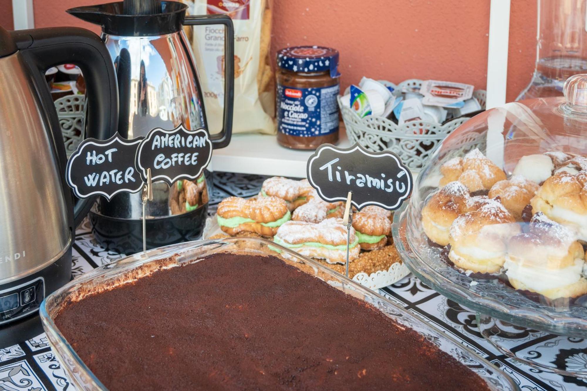 Ciccio Rooms And Breakfast - Self Check-In 팔레르모 외부 사진