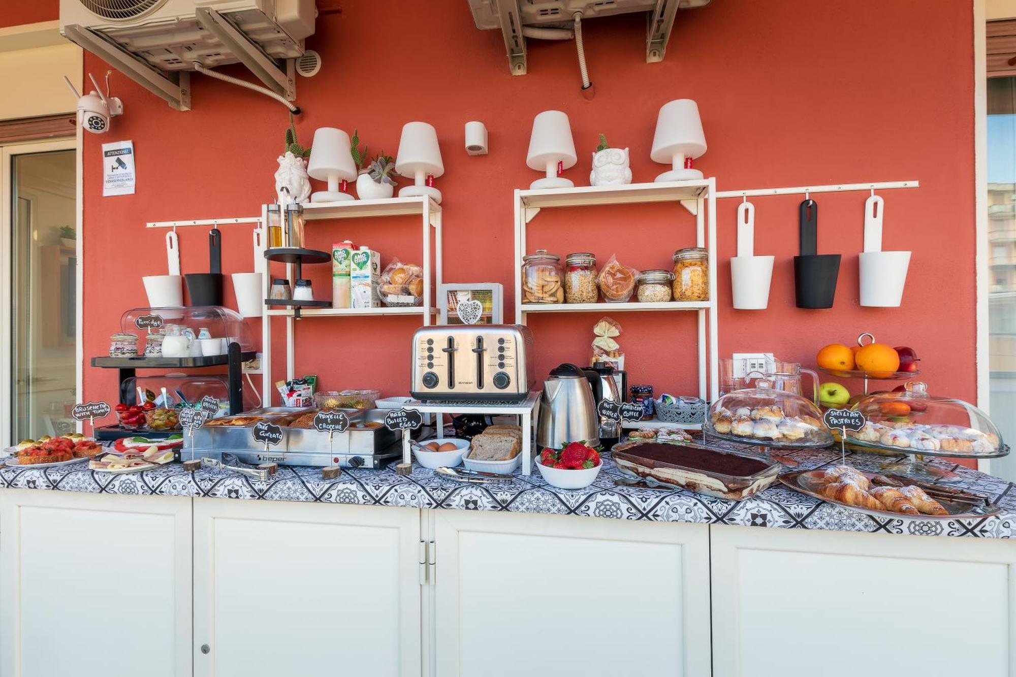 Ciccio Rooms And Breakfast - Self Check-In 팔레르모 외부 사진
