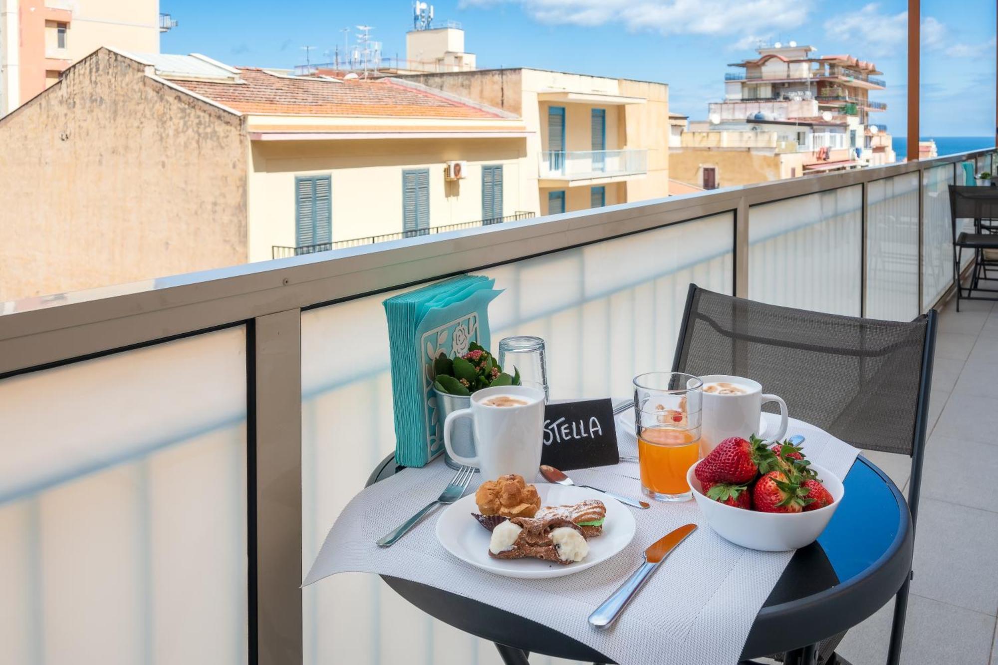 Ciccio Rooms And Breakfast - Self Check-In 팔레르모 외부 사진